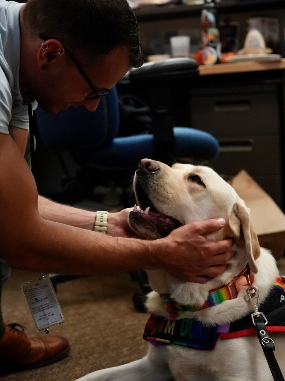 US-NEWS-WOULDBE-SHOW-DOG-FINDS-HIS-10-PO.jpg